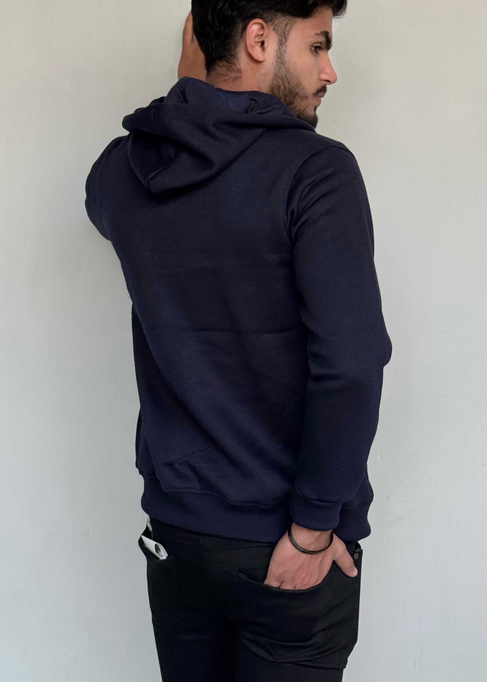 0.02 COMFORTABLE CLASSIC FLEECE HOODIE